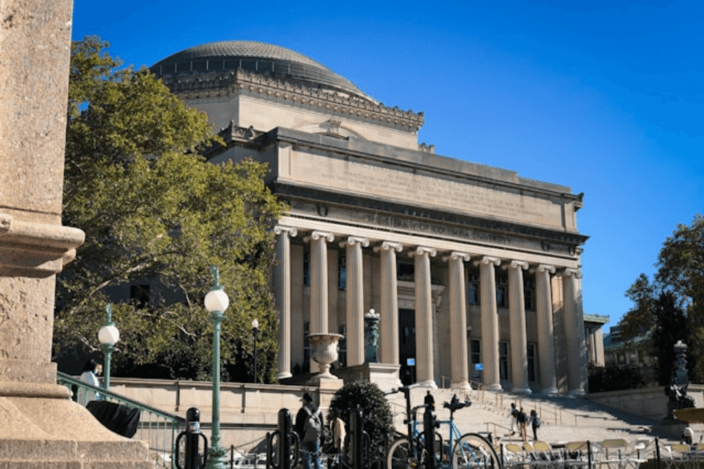 Top Universities for Pursuing a Food and Nutrition Course